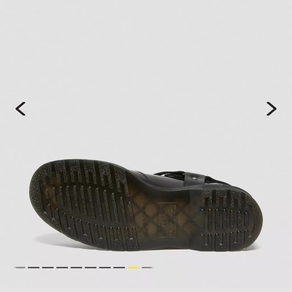 NWT DR. MARTENS WINCOX SMOOTH LEATHER BUCKLE BOOTS - Picture 10 of 11